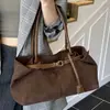 Bolsa Retrô de Veludo de Grande Capacidade para Mulheres 2025 Nova Tendência Moda Bolsa de Axila Casual Bolsinha Coreana Bolsa para o Dia a Dia