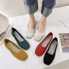 Mocassins Leves Femininos Europeus e Americanos Transfronteiriços, Sapatos Individuais Femininos para Exportação, Sapatos Planos Slip-On de Fly-Knit, Atacado de Tamanho Grande