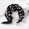 Bufanda de Satén de Seda Helada con Perlas y Hebilla Magnética para Mujer, Estilo Nuevo Verano 2025, Bufanda Larga de Moda para Protección del Cuello Diaria, para Viajes y Fotografía