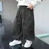 Calças camufladas para meninos, estilo primavera e outono, calças de trabalho infantis, nova coleção 2026, roupa de outono estilosa para meninos, calças casuais para bebês