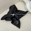 Elástico Cuadrado Satinado Elegante Estilo Coreano, Cuerda para el Cabello Nueva de Moda 2025 para Mujer, Elástico Elegante para Moño con Flor