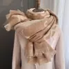 Cachecol de Pescoço Quente de Inverno Jacquard Dupla Face com Laço, Estilo Ins da Moda para Mulheres, Novo Xale Versátil com Sensação Atmosférica