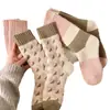 Calcetines Zhuji Cuidadosamente Seleccionados para Mujer, Nuevos Modelos Otoño e Invierno, Forrados de Felpa y Engrosados para Calidez, Serie Rosa, Calcetines a Media Pantorrilla para Niñas, Calcetines para Dormir