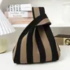 Bolsa pequeña de gran capacidad para mujer, color de contraste, tejida, tote portátil, bolsa de almacenamiento portátil para exteriores, estilo coreano, bolsa de hombro para debajo del brazo