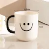 Copo de Enxaguante Bucal com Rosto Sorridente Estilo Ins para Uso Doméstico, Copo Fofo para Escovar os Dentes, Design Criativo e Simples para Crianças e Casais, Copo Porta-Escova de Dentes