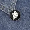 Broche de dibujos animados de fantasma blanco y negro transfronterizo, insignia de diablillo de Halloween, pin de accesorio de moda para abrigos y bolsos