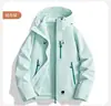 Cortavientos de moda para pareja para exteriores, unisex, diseño tres en uno con forro interior desmontable, forro cálido de forro polar y cubierta exterior engrosada a prueba de viento