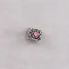 Europa y Estados Unidos populares DIY pétalos de cuentas taladro aleación cuentas de agujero grande pulsera accesorios venta al por mayor directo de fábrica