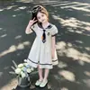 Vestido de Verão Estilo Preppy para Meninas 2026 Novo Estiloso Gola Azul Marinho Vestido Princesa Roupa de Verão para Meninas