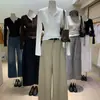 Elegante camiseta de cuello Henley - estilo minimalista, camiseta de manga larga con botones, perfecta para principios de otoño, corte ajustado, capa base versátil para el día a día para mujer