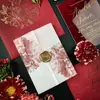 Convite de Casamento Acrílico Veludo Borgonha com Estampagem Dourada, Envelope com Capa de Papel Sulfite e Selo de Cera de Alto Padrão