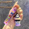 Llavero de Muñeca de Dibujos Animados Sanrio Kulomi, Colgante de Máquina de Bolas, Llavero Lindo para Bolsos, Pequeño Regalo al por Mayor