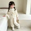 Nuevo Set Dulce de Encaje con Cuello Redondo para Niñas de Primavera y Otoño Estilo Coreano Dibujos Animados Bebé Comercio Exterior Casual Conjunto de Dos Piezas Más Vendido