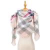 Cachecol Triangular Grande de Xadrez Retrô Britânico em Estoque Transfronteiriço, Toque de Falso Cashmere, Echarpe, Lenço, Lenço de Cabeça, Três-em-Um para Outono e Inverno