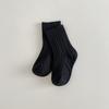 Calcetines para Niños, Calcetines Cortos de Algodón Peinado de Doble Aguja, Color Sólido, para Niños y Niñas, Calcetines Deportivos Versátiles hasta la Pantorrilla para Primavera y Otoño, Calcetines Caídos