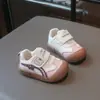 Sapatos leves para bebês e crianças pequenas para meninas, tênis de bebê com sola macia, sapatos antiderrapantes para bebês, sapatos infantis de outono para meninos
