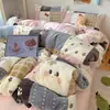 Ins caricatura terciopelo de leche juego de cama de cuatro piezas engrosado y felpudo sábana funda de edredón invierno terciopelo de doble cara cálido dormitorio tres juego de 4 piezas