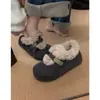 Colección de invierno 2026 estilo coreano: Pantuflas estilo Birkenstock para mujer que aumentan la altura, forradas de felpa, zapatos de felpa y zapatos cálidos de algodón
