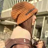 Gorro de punto estilo europeo y americano con gafas, gorro de lana engrosado a prueba de viento para adultos en invierno, gorro de esquí aviador, disponible en varios colores