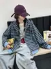 Jaqueta casual de outono, novo estilo, para meninas, jaqueta infantil com capuz, listrada, com zíper, top da moda
