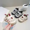 Zapatos deportivos para niños con suelas suaves, zapatos para niños pequeños, zapatos de bebé para niñas con suelas suaves, zapatos casuales para niños, zapatos para niñas antideslizantes y anti-patadas