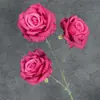 Flores Artificiales Rosas de 3 Cabezas Diseño de Escena de Boda Decoración del Hogar Flores de Seda Hechas a Mano Adornos de Flores Artificiales Transfronterizos Venta al por Mayor
