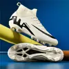 Zapatos de fútbol de caña alta transfronterizos de diseño asimétrico césped AG tacos largos hombres mujeres niños adolescentes estudiantes zapatos de entrenamiento al por mayor