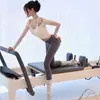 Conjunto de Dos Piezas de Manga Larga con Almohadillas en el Pecho y Tirantes para Mujer, Cintura Ajustada para Yoga, Levanta Glúteos, Adelgazante, Conjunto de Pilates y Fitness, Estilo Delgado de Verano