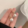 Aretes de Perlas de Agua Dulce a la Moda Ins Nicho Retro Francés Elegante Elegante Aretes de Alta Gama Aretes Exquisitos