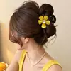 2026 Novo Prendedor de Cabelo Meio Preso Estilo Simples Flor de Cinco Pétalas Prendedor de Garra Grande Prendedor de Cabelo Florzinha Amarela Prendedor de Coque Prendedor de Tubarão