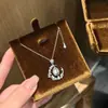 Cadena para Clavícula de Plata de Ley S925 Colgante de Cristal Blanco Natural Collar de Luna y Estrella para Mujer Lujo Ligero de Gama Alta Diseño de Nicho