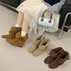 Botines de moda con hebilla de cinturón retro estilo coreano, con plataforma interior para mujer, nueva colección Otoño 2026, en una paleta de colores Maillard, botas western de caña corta