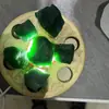 El precio es la piedra en bruto de cristal en polvo de suministro de fábrica piedra en bruto de amatista blanca verde naranja aromaterapia incluyendo incienso desmagnetización