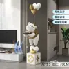 Fabricante Popular Alemán 2026 Muñeco Oso Grande Adornos de Pie Junto al Sofá de la Sala de Estar Mueble de TV Varios Adornos para el Hogar