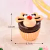 Decoración de micro paisajismo de musgo navideño de frutas, pastel de fresa, pastel de mago de nariz grande, accesorios de decoración de bola de cristal