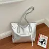 Moda retro gran capacidad 2026 casual color sólido nuevo para ir al trabajo retro suave bolso de mano para el hombro bolso grande