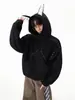 Sudadera con capucha de peso pesado estilo americano con forro polar y remaches, chaqueta holgada de gran tamaño de moda para hombre otoño/invierno