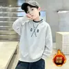 Camada Base Versátil com Gola Redonda Casual 2026 Primavera Outono Blusa de Manga Longa Infantil Nova Tendência Moletom para Meninos para Crianças de Meia-Idade e Mais Velhas