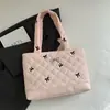 Bolso Nuevo Estilo Otoño e Invierno 2025 con Textura de Gran Capacidad, Bolso de Hombro Casual de Moda con Personalidad, Bolso Tote de Diseño de Nicho