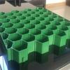 Os fabricantes fornecem a grade de plantio de grama plástica plana da boca da flor com várias especificações pe grade de plantio da grama verde para o estacionamento