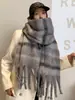 Cachecol Arco-Íris Feminino Xadrez Lã Mohair Quente Versátil Inverno Novo Alta Qualidade À Prova de Vento Pelúcia Cachecol Grosso
