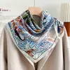 Pañuelo de Cuello Pequeño Cuadrado 70cm Estilo Francés Pintura al Óleo Azul Flor de Granada para Mujer, Primavera y Otoño, Pañuelo Chal de Doble Cara que Cambia de Color