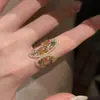 Anillo de Mariposa de Diamantes Coloridos Irregulares Vintage para Mujer, Moda Estilo Bosque, Anillo de Dedo Índice de Alta Gama, Anillo Elegante Versátil de Nicho