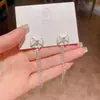 Brincos Exquisitos de Zircônia Microincrustada, Estilo Coreano Popular, Resistentes, para Mulheres, Brincos de Luxo Leve de Nicho de Alta Qualidade, Acessórios de Orelha para Celebridades da Internet