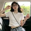 Camiseta Branca de Manga Curta Feminina 2026 Cropped Emagrecedora Gola Redonda Senso de Design Petite Roupa de Verão Top ins