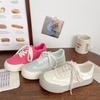Zapatillas transpirables Desun para mujer, punta redonda, primavera y otoño 2024, nuevas zapatillas de lona de estilo coreano de caña baja, suela gruesa, blancas.