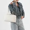 Bolso de Mano para Mujer Estilo Nuevo Verano 2026, Diseño de Nicho, Bolso Almohada de Gran Capacidad, Tacto de Alta Gama, Bolso Boston de Hombro Único