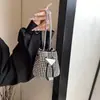 2024 Mini Nova Bolsa Transversal Exquisita Boêmia Cordão Flash Bolsa para Beber Moda Versátil Bolsa de Ombro
