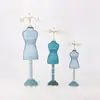 Soporte de Exhibición de Joyería Estilo Color Dopamina Multitalla Modelo Femenino Clásico Personalizado Soporte de Exhibición para Ventana