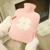 Bolsa de agua caliente llenado de agua mujeres grande compresa caliente cálido vientre pequeño rubor bolsa de agua caliente fabricantes llenar agua estudiante calentador de manos